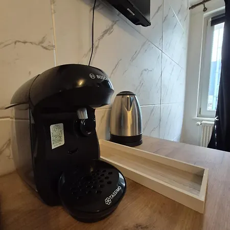 Modern Black In Center Ганновер